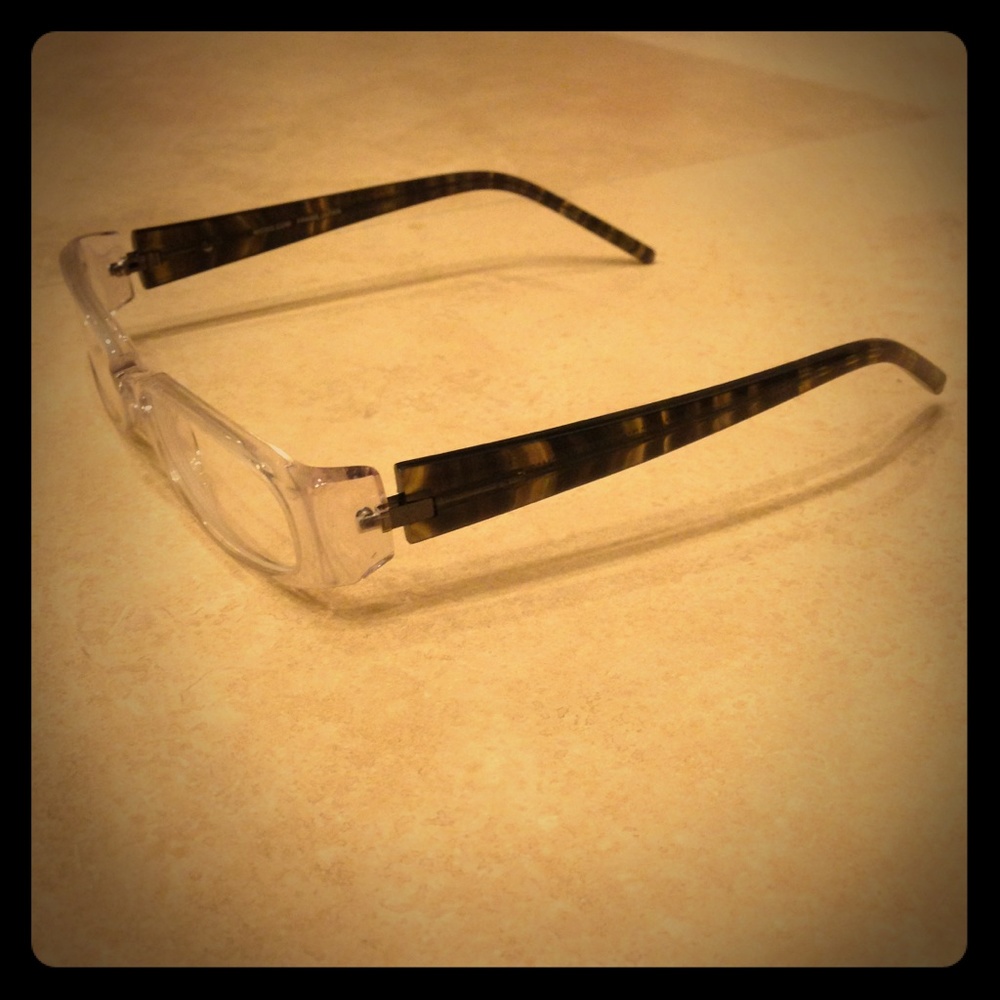 Modo eyeglasses